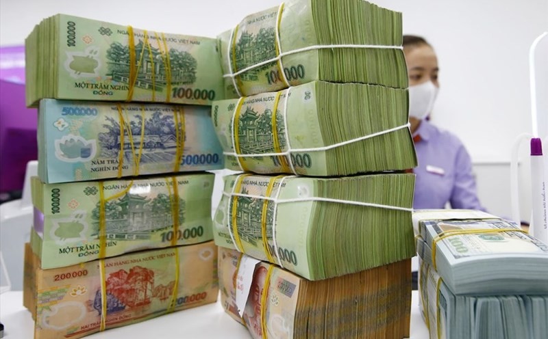 Thêm doanh nghiệp bất động sản vay hàng nghìn tỷ đồng qua kênh trái phiếu, lãi suất lên tới 14%/năm