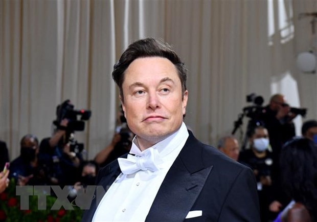 Tỷ phú Elon Musk ra mắt công ty khởi nghiệp cạnh tranh với ChatGPT