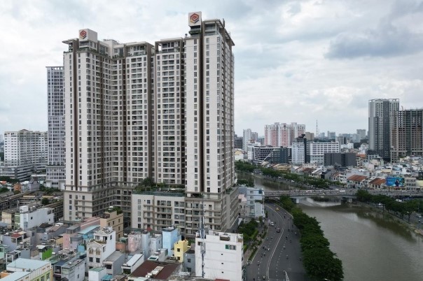 Tạm dừng mọi giao dịch tại khu “đất vàng” 132 Bến Vân Đồn để phục vụ điều tra