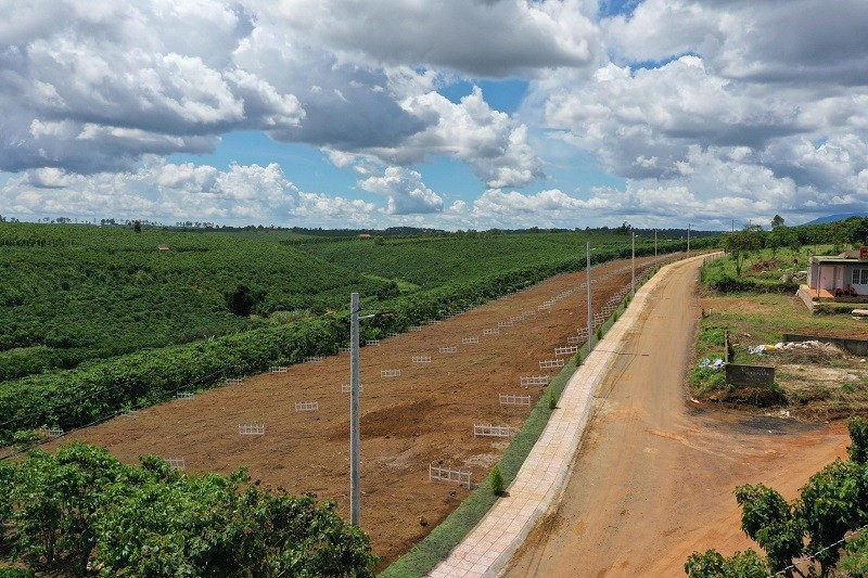 Một địa phương tại Lâm Đồng bất ngờ thu hồi văn bản tạm dừng chuyển mục đích sử dụng đất