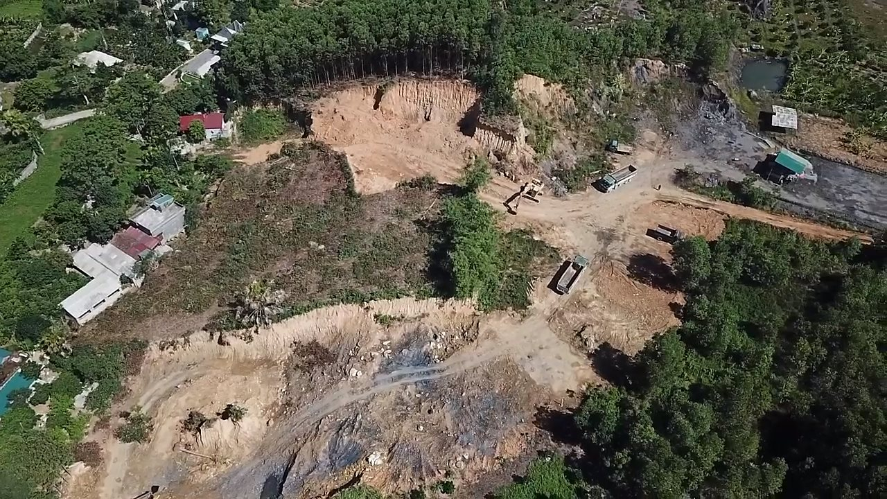 Hoà Bình chuyển mục đích sử dụng 29ha đất rừng để xây 3 khu du lịch, nhà ở