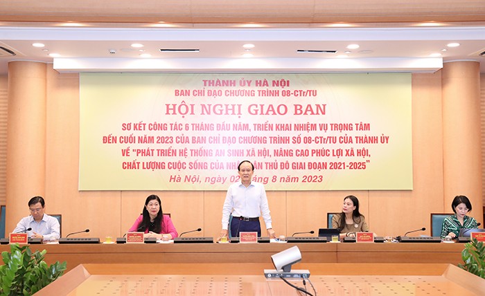 Tập trung chỉ đạo triển khai quyết liệt các dự án liên quan đến đầu tư 3 lĩnh vực y tế, giáo dục, văn hoá