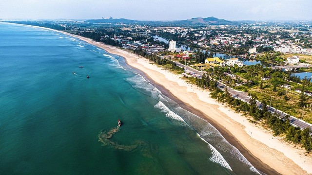 UBND tỉnh Quảng Ngãi gửi văn bản tới TAND tỉnh Quảng Ngãi về nội dung liên quan đến Công ty CP du lịch QT&T