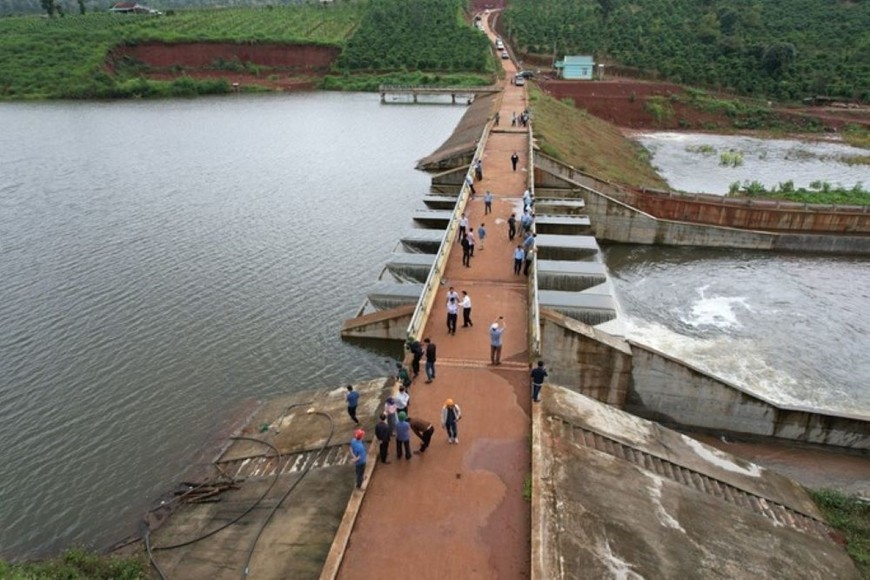 Đề nghị công bố tình huống khẩn cấp về sạt lở đất ở Đắk Nông