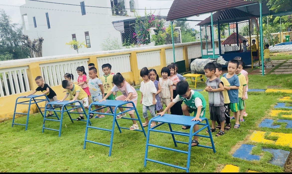 Trẻ mẫu giáo trong tuổi phổ cập được hỗ trợ tiền ăn trưa, chi phí học tập