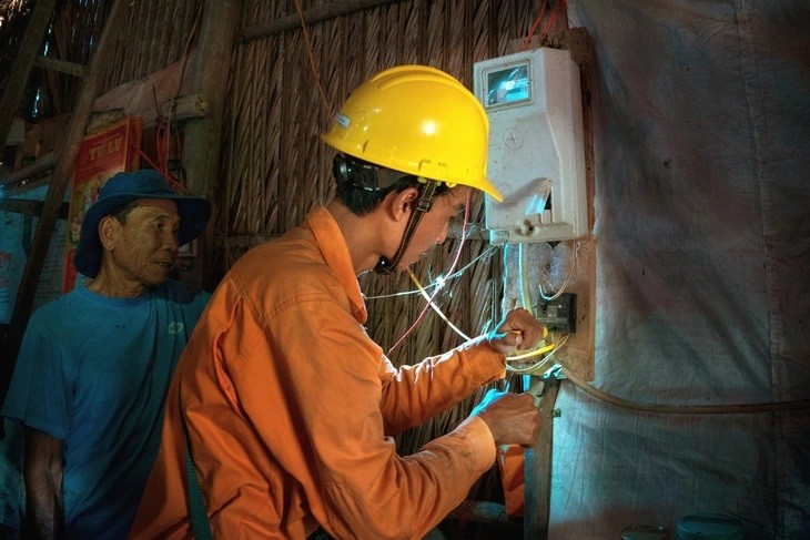 Khẩn trương hoàn thiện cơ cấu biểu giá bán lẻ điện mới, trình Thủ tướng trong tháng 8/2023