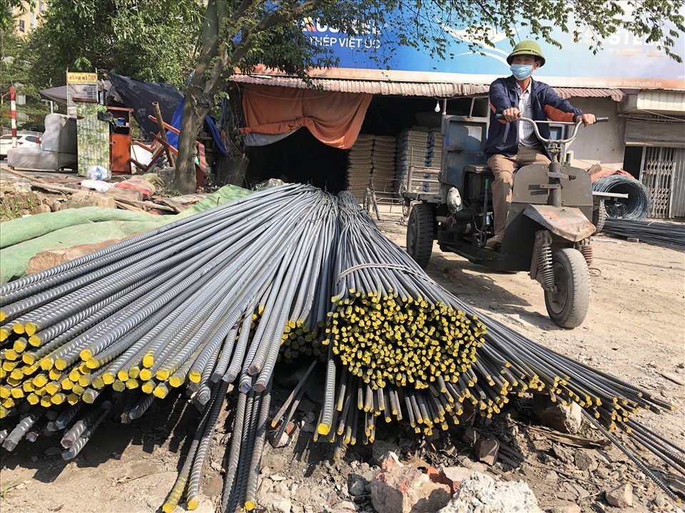 Có tình trạng doanh nghiệp sản xuất, kinh doanh không hợp tác công bố giá vật liệu?