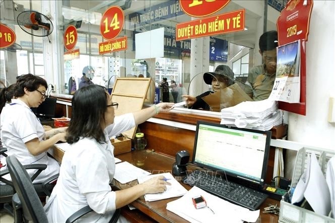 Đề xuất sửa đổi, bổ sung quy định chuyển tuyến điều trị