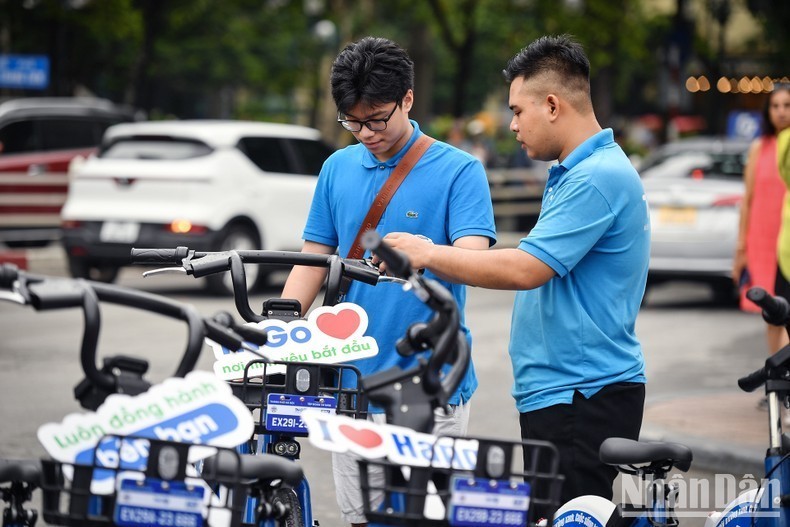 Cùng suy ngẫm Sống lại văn hóa xe đạp