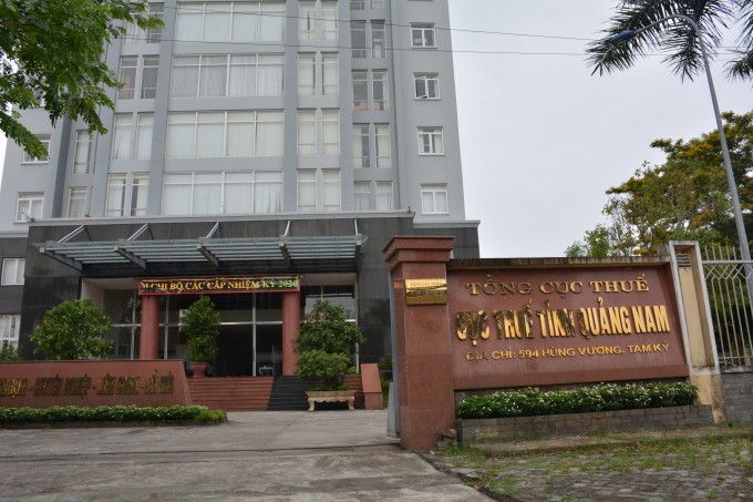 Đề nghị tạm hoãn xuất cảnh với chủ công ty Xây dựng Minh Hoàng Long