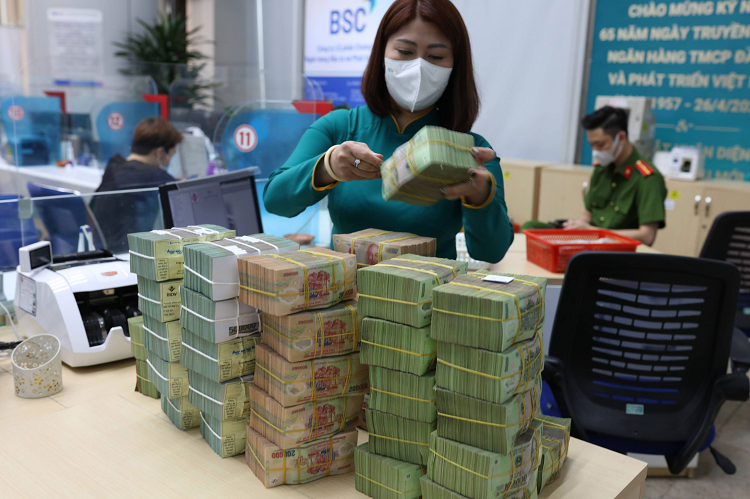Lãi suất vay tiền Ngân hàng để mua nhà đất tháng 9/2023