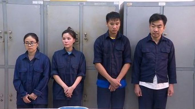 4 cán bộ Hải quan bị bắt về tội nhận hối lộ