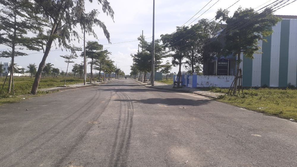 Vụ người dân góp vốn mua đất nền mòn mỏi chờ sổ đỏ: Cưỡng chế thi hành án đối với Công ty Bách Đạt An