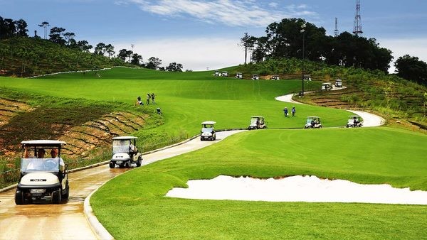 Quảng Ninh yêu cầu chủ đầu tư sớm đưa các dự án vào hoạt động