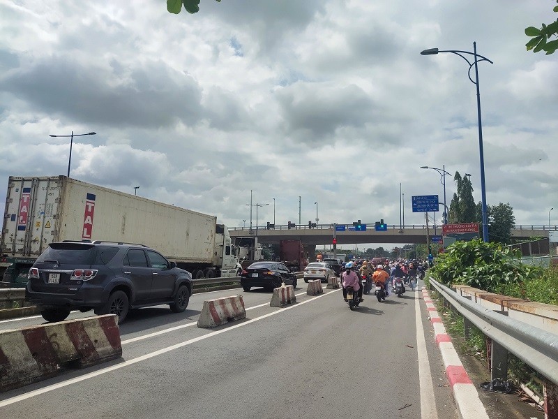 Giao thông quanh cảng Cát Lái quá tải, TP.HCM có chỉ đạo khắc phục
