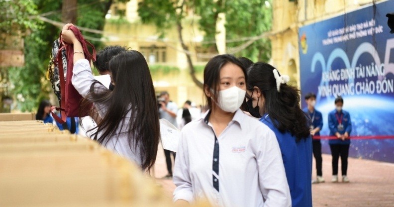 Hà Nội quá tải trường lớp, nhiều trường không giữ được chuẩn quốc gia