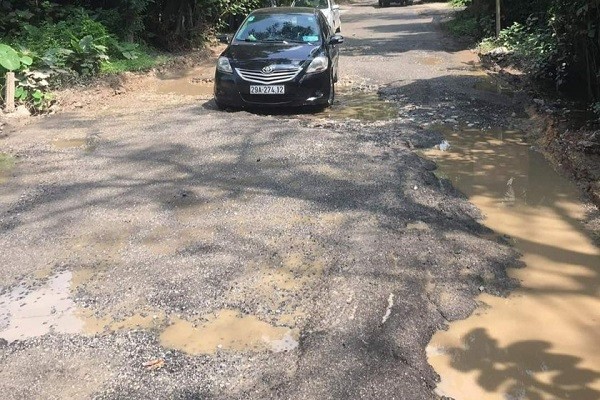 Huyện Sóc Sơn (Hà Nội): Cung đường “bẫy” người dân, “quả bóng trách nhiệm” lăn đến bao giờ?