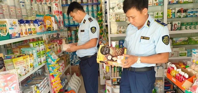 Tăng cường chống buôn lậu, gian lận thương mại và hàng giả dịp trước, trong và sau Tết Giáp Thìn 2024