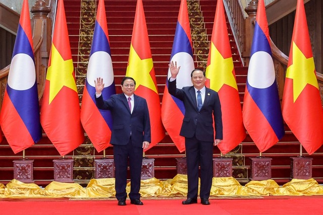 Việt Nam dành ưu tiên cao nhất cho quan hệ đặc biệt với Lào