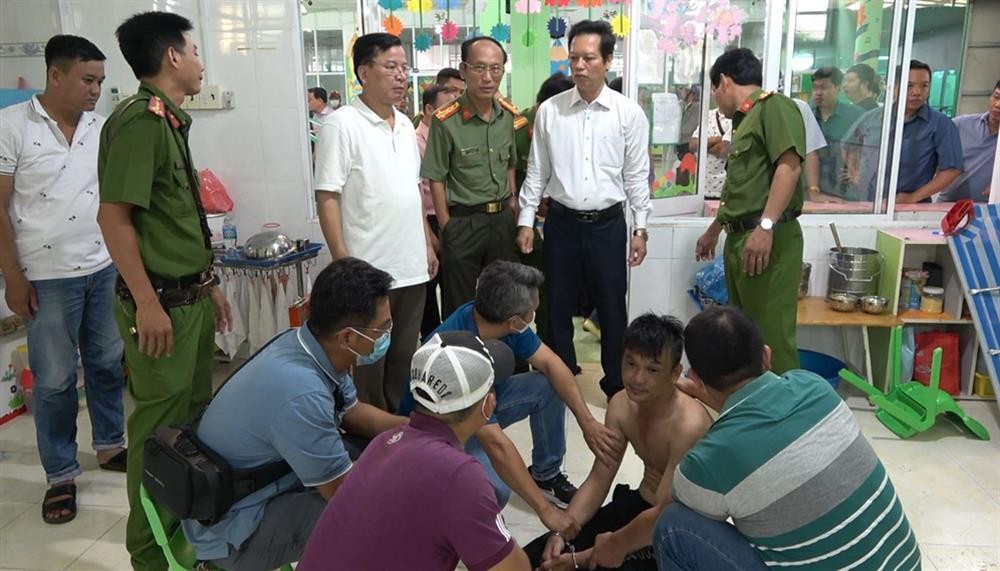 Công an Tiền Giang giải cứu thành công 03 cháu bé bị đối tượng đe dọa tính mạng