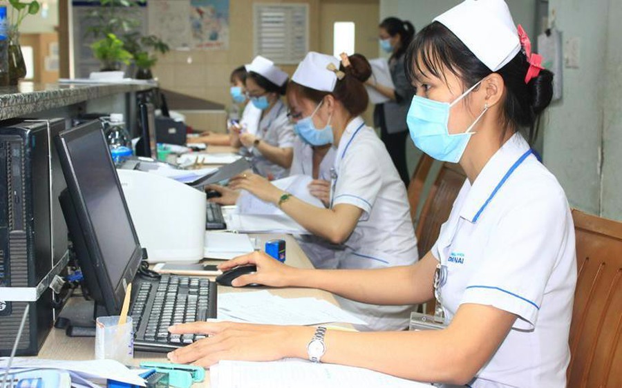 Quy định mới về danh mục vị trí công tác lĩnh vực y tế phải định kỳ chuyển đổi