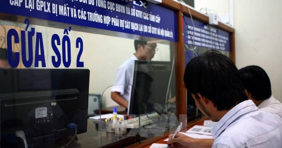Thủ tục chấp thuận xe cơ giới nước ngoài được tham gia giao thông tại Việt Nam