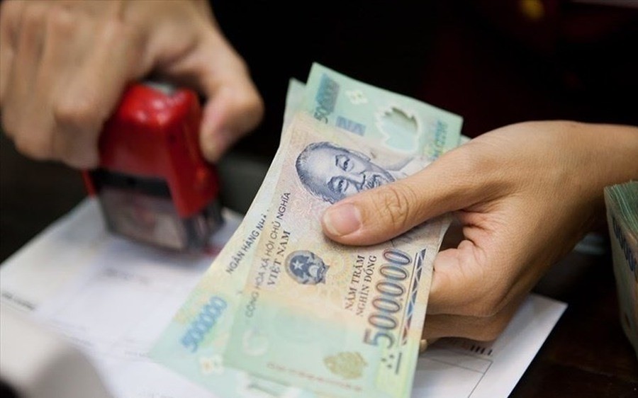 Đề nghị Chủ tịch UBND tỉnh Quảng Ngãi chỉ đạo chi trả trợ cấp cho cán bộ xã, phường, thị trấn già yếu đã nghỉ việc kịp thời, đúng quy định