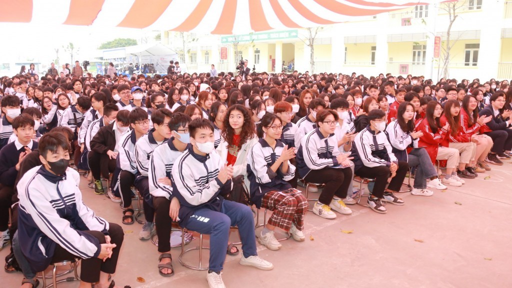 Tư vấn, hướng nghiệp cho học sinh THPT về khối ngành khoa học và xã hội