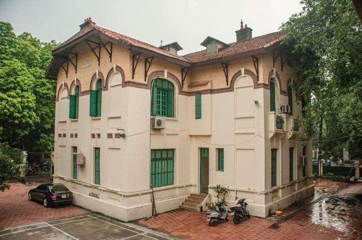 Đề xuất cán bộ cấp cao được thuê biệt thự công vụ 500m2