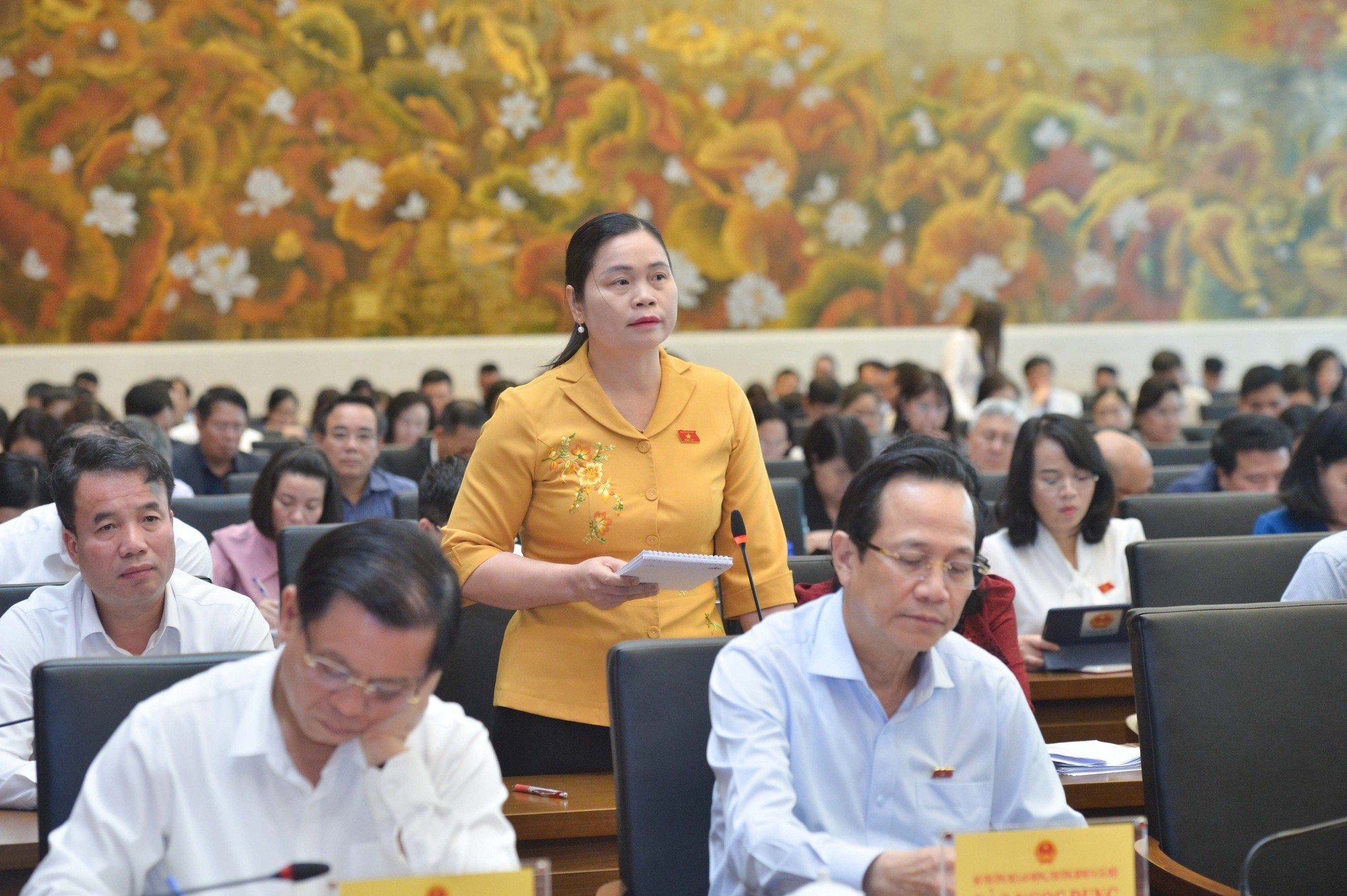 Đề xuất bỏ quy định mức lương hưu thấp nhất; áp dụng bảo hiểm bắt buộc với Grab, Shipper, bán hàng online,...