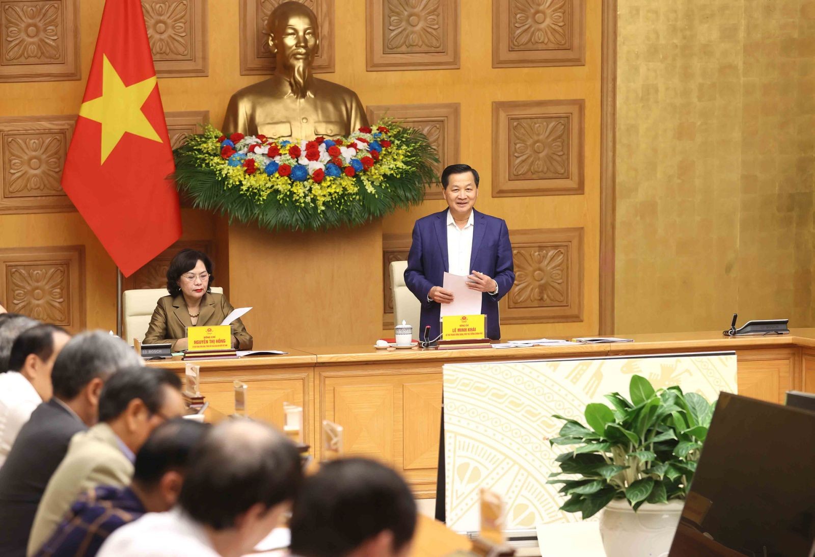 Đề xuất bỏ độc quyền vàng miếng; quyết liệt nâng hạng thị trường chứng khoán