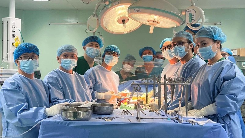 Ca ghép thận thành công đầu tiên tại đồng bằng sông Cửu Long