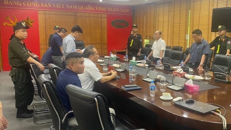 Khởi tố, bắt tạm giam Tổng Giám đốc Tổng công ty Máy động lực và máy nông nghiệp Việt Nam