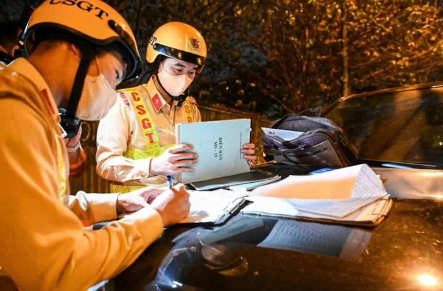 Bộ Công an đề xuất 28 hành vi, nhóm hành vi bị trừ hết điểm giấy phép lái xe