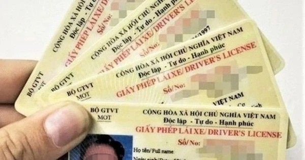 Từ 1/1/2025, giấy phép lái xe cấp trước 1/1/2025 thì được cấp, đổi lại thế nào?