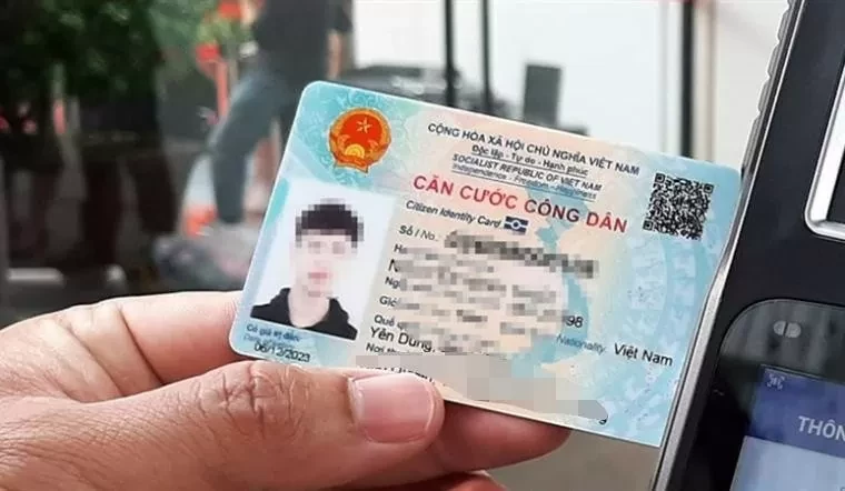 Bố mất 500 triệu đồng vì bị lừa làm căn cước trực tuyến cho con