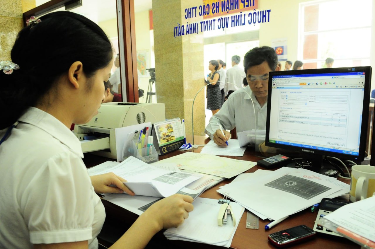 ”Một việc một lần làm; hồ sơ nộp một lần”