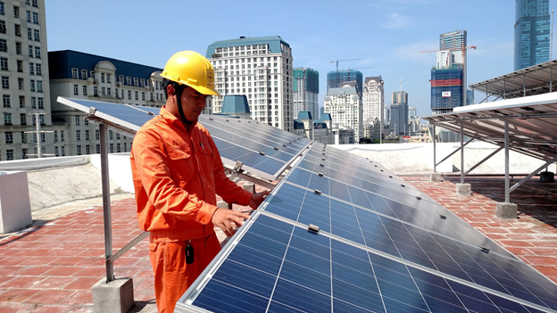 Điện mặt trời mái nhà dư thừa được mua với giá trên 1.000 đồng/kWh?
