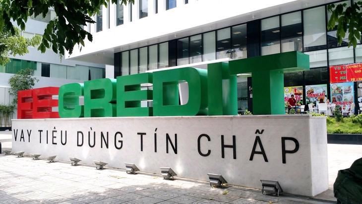Công ty tài chính tiêu dùng FE Credit, HD Saison, EVN Finance... bão lãi nhảy vọt