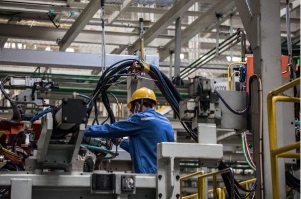 Tiếp tục ưu đãi thuế với ngành công nghiệp ô tô Việt Nam