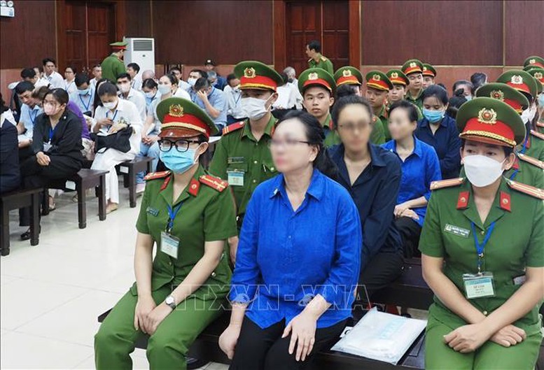 Bà Trương Mỹ Lan nói SCB cần tiền nên cho mượn các công ty thuộc Vạn Thịnh Phát để phát hành trái phiếu, không biết là vi phạm pháp luật