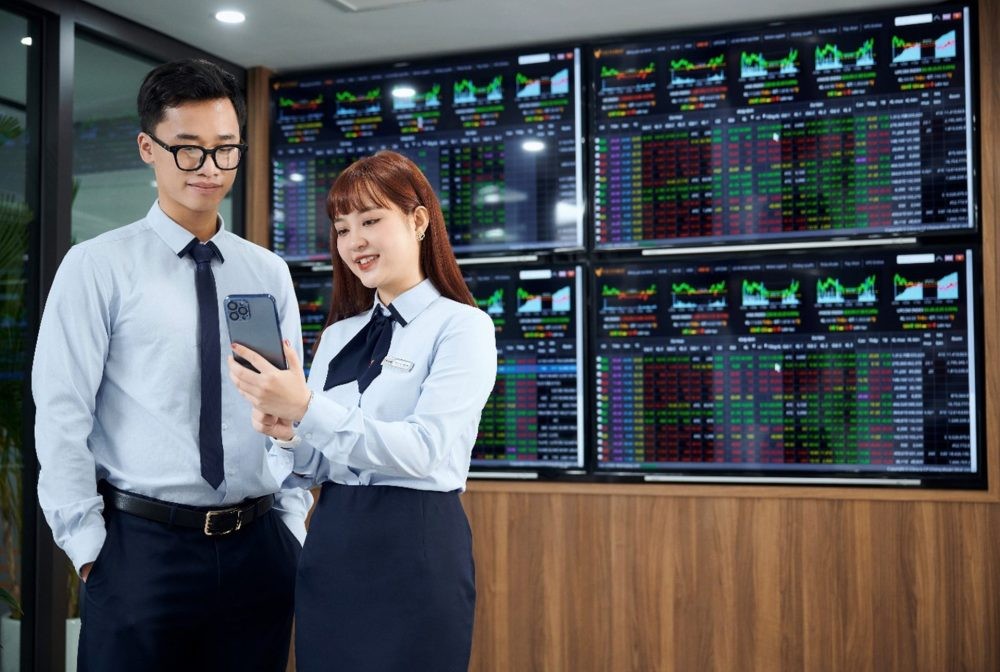 Cơ hội hay thách thức?