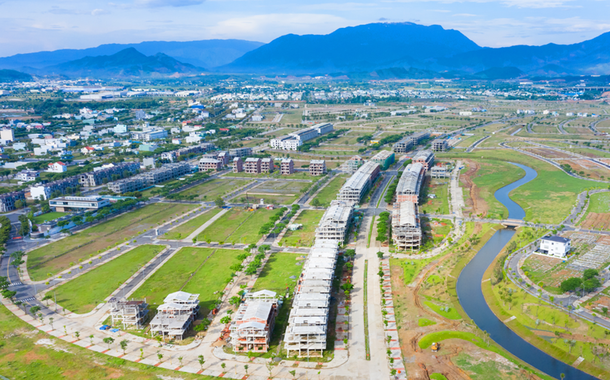 Buông lỏng quản lý trong lựa chọn và đánh giá nhà đầu tư:  Bài học chính sách từ dự án Golden Hills City (Đà Nẵng)