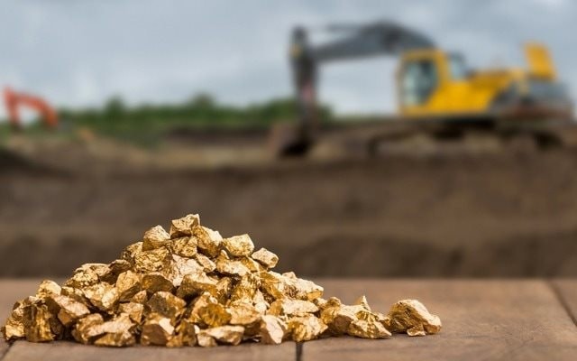 "Ông lớn" ngành khoáng sản báo lãi kỷ lục nhờ giá vàng, bạc tăng