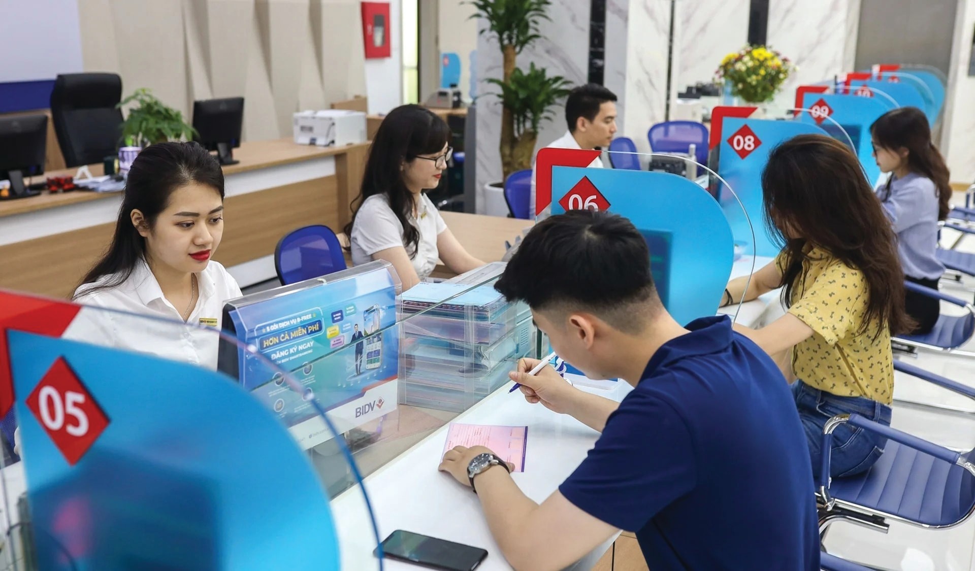 Dồn lực tăng trưởng 2 chữ số