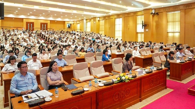 NHNN yêu cầu các ngân hàng tiếp tục giảm lãi suất, xử lý nghiêm hành vi đẩy lãi suất huy động