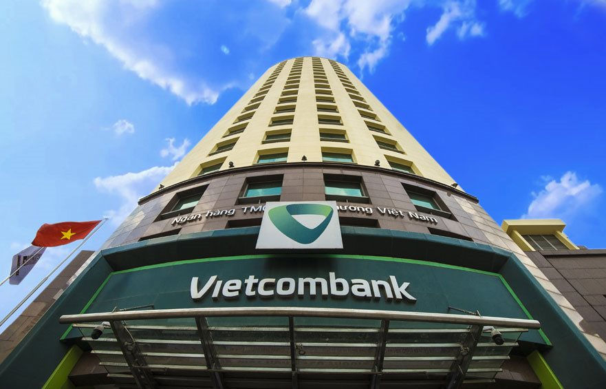 Vietcombank lãi hơn 24.000 tỷ đồng sau 6 tháng, nợ xấu tăng nhẹ