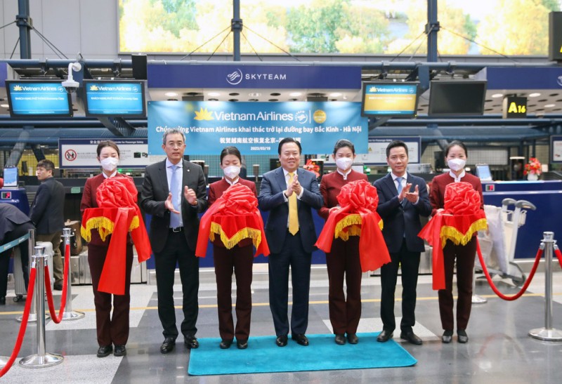 Vietnam Airlines khai trương, mở lại đường bay thẳng thường lệ Bắc Kinh - Hà Nội sau 3 năm tạm dừng