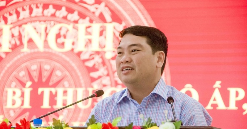 Phê chuẩn kết quả bầu, miễn nhiệm Phó Chủ tịch UBND tỉnh Kiên Giang