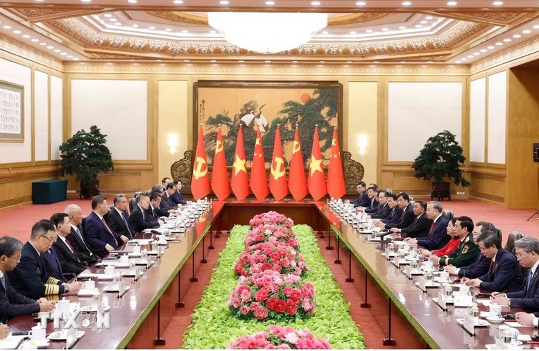 Tuyên bố chung về việc tiếp tục làm sâu sắc quan hệ đối tác hợp tác chiến lược toàn diện, thúc đẩy xây dựng Cộng đồng chia sẻ tương lai Việt Nam - Trung Quốc có ý nghĩa chiến lược mới ở mức độ cao hơn trong thời kỳ mới